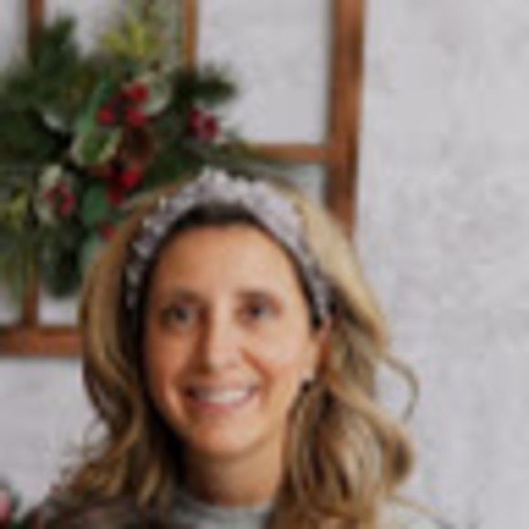 Meet your Posher, Daniela - Picture 1 of 1